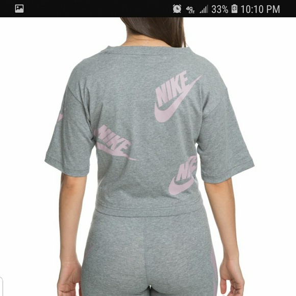 Nike Outfit!! - Picture 7 of 8